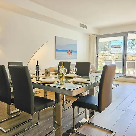 Апартаменти Garden Level - 300 M To Cabopino Golf *