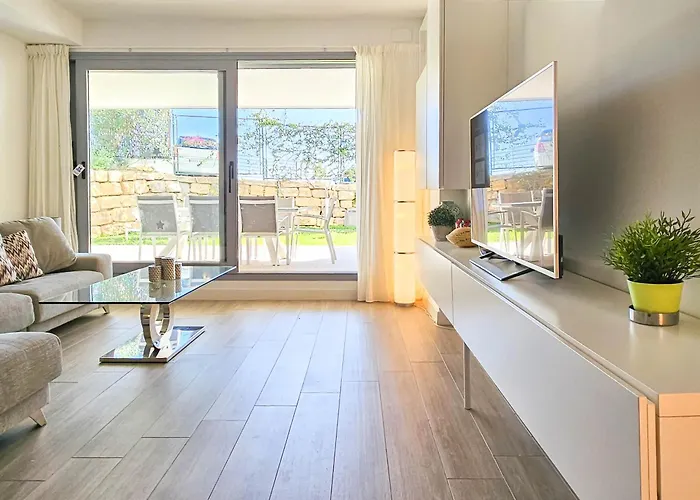 Garden Level - 300 M To Cabopino Golf Apartment *