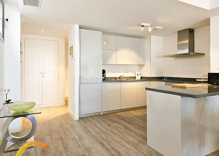 Apartment Garden Level - 300 M To Cabopino Golf