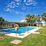 Lägenhet Garden Level - 300 M To Cabopino Golf Marbella