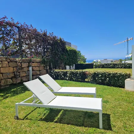 Garden Level - 300 M To Cabopino Golf Διαμέρισμα *