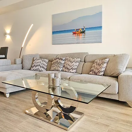 Garden Level - 300 M To Cabopino Golf Lägenhet Marbella