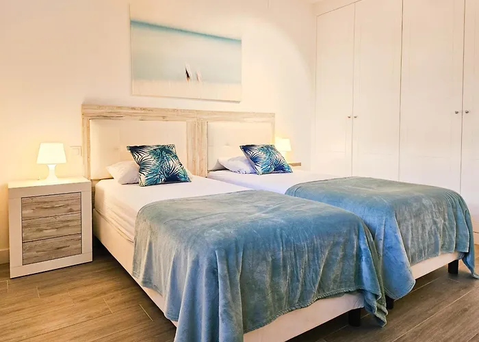 Апартаменти Garden Level - 300 M To Cabopino Golf *