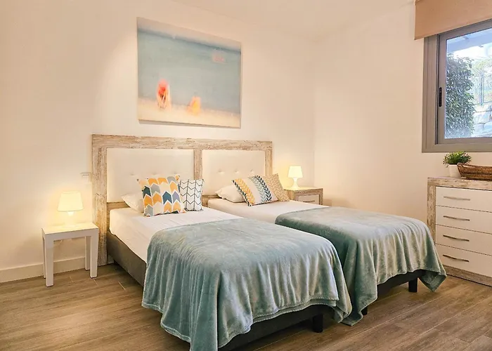 Garden Level - 300 M To Cabopino Golf