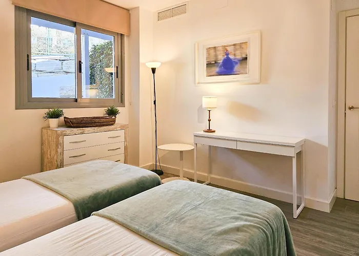 Διαμέρισμα Garden Level - 300 M To Cabopino Golf