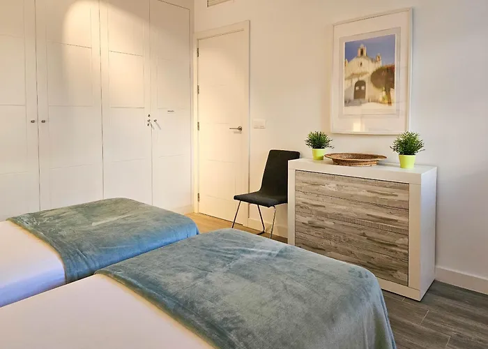 Garden Level - 300 M To Cabopino Golf *